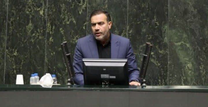 نطق دکتر توکل در صحن علنی مجلس درباره انتقال آب خلیج فارس و تقویت زیرساختهای آبی.